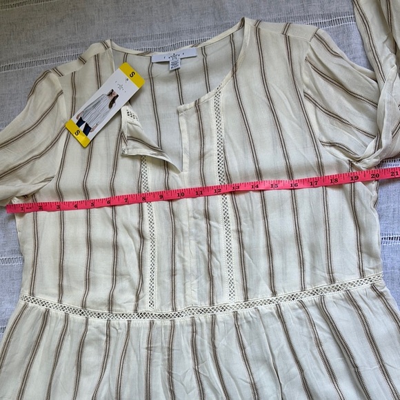 Fever NWT Cream Stripped Peasant Blouse - Picture 7 of 13